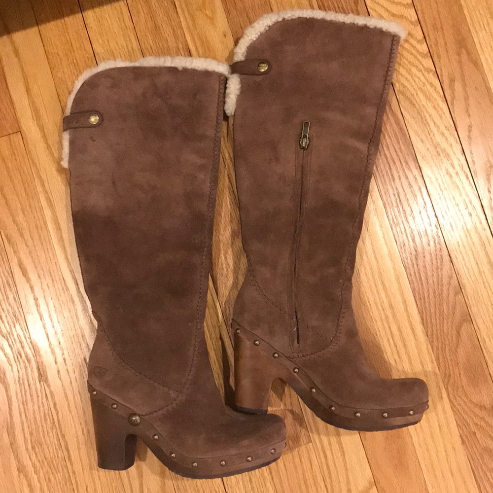 Brown leather ugg boots!!!